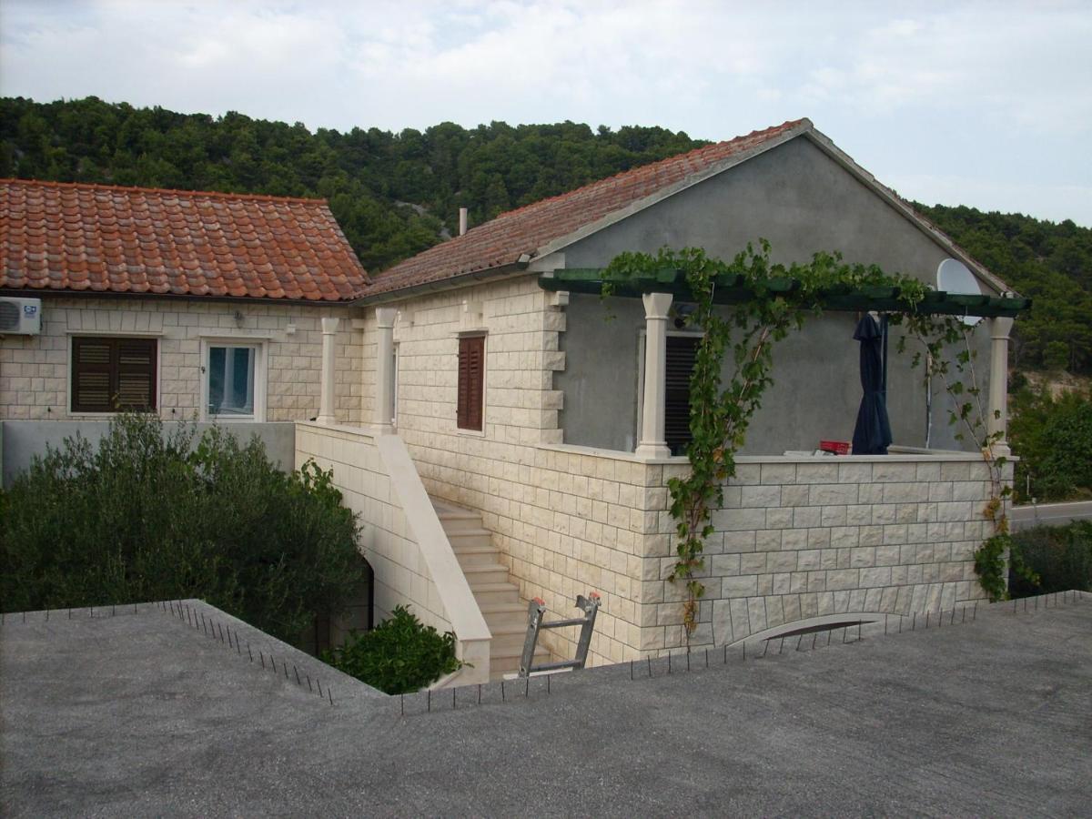 Apartments Darija & Pero Pucisca Dış mekan fotoğraf