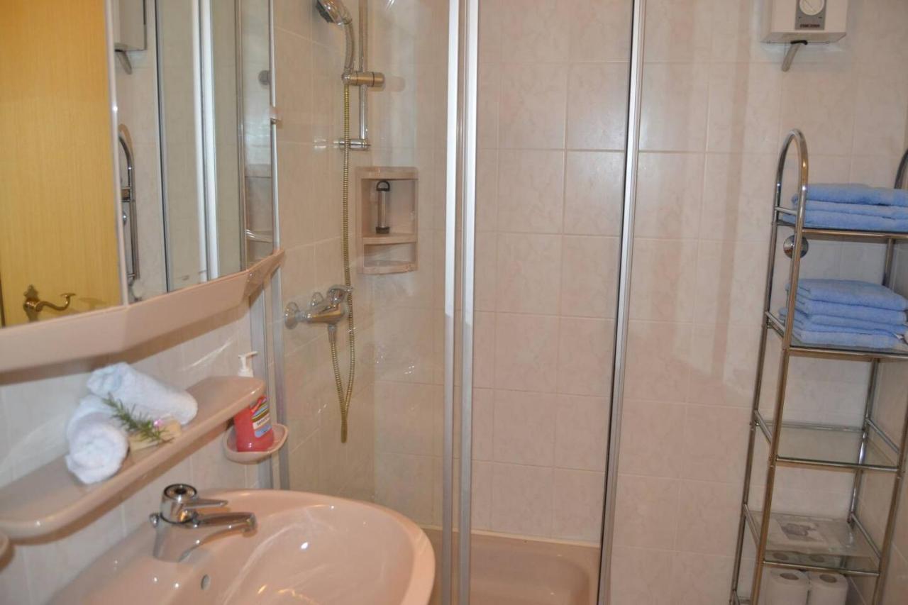 Apartments Darija & Pero Pucisca Dış mekan fotoğraf